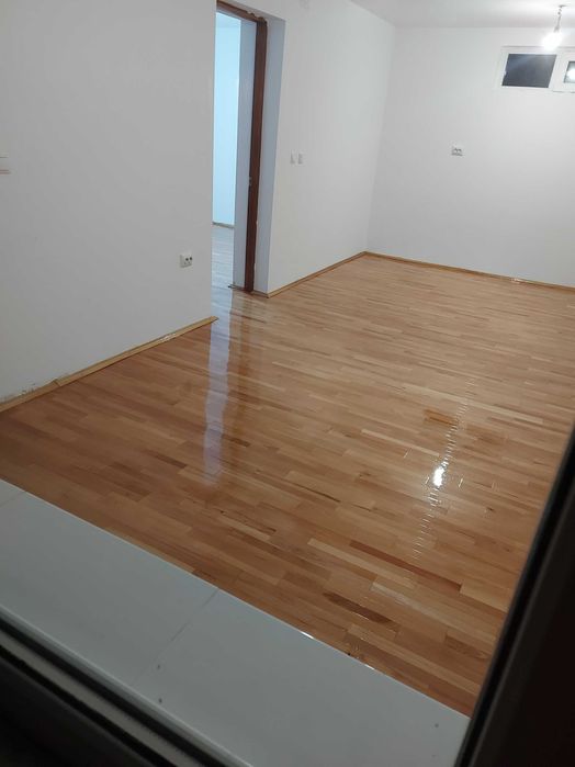 Rașchetat Parchet Dușumele