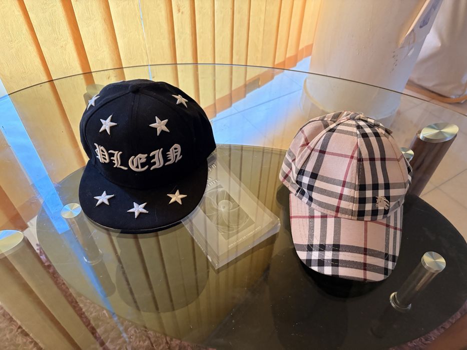 Различни модели шапка с козирка Goorin Bros