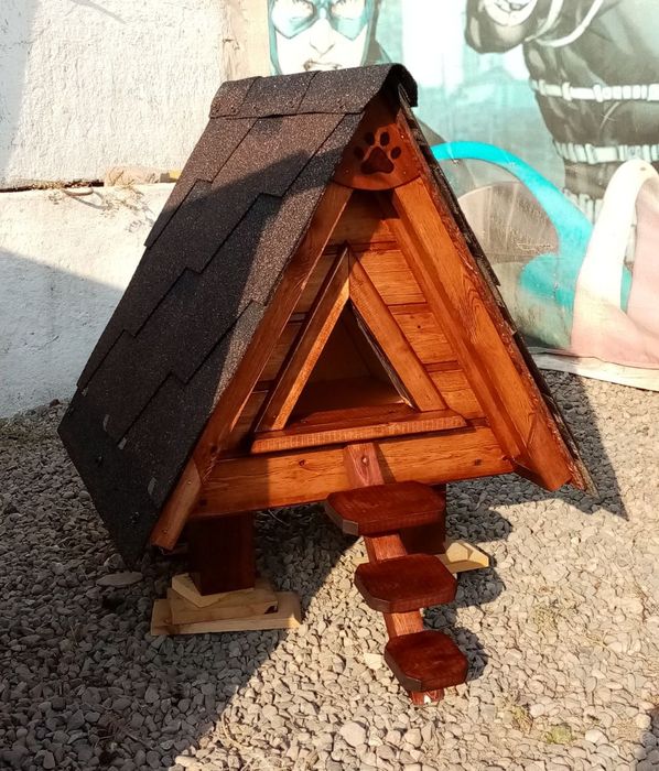 Маленький уютный КотоДомик