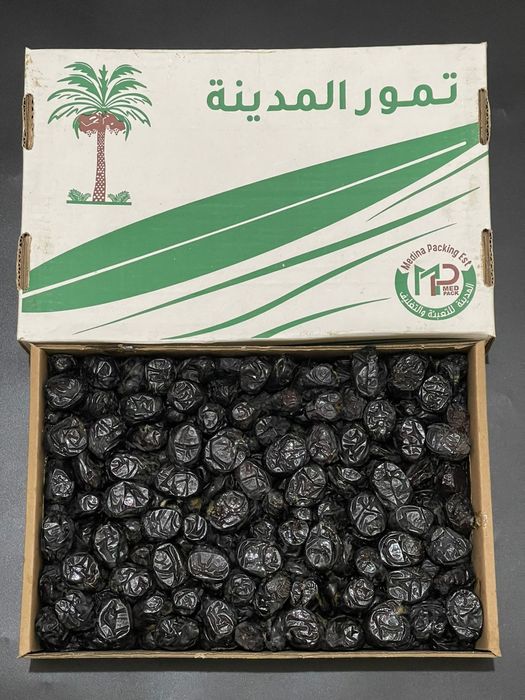 Мединский Финики Аджва Рутоб