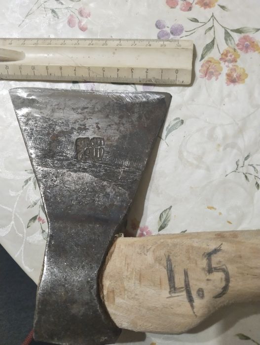 Продам топор советский.