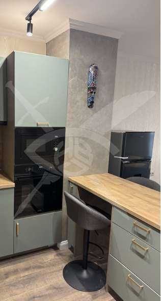 Дава се под наем Двустаен апартамент в Пловдив, Център - 74 кв.м за 797.64 € - Снимка #1