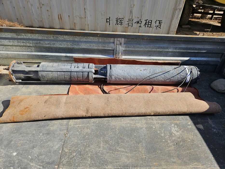 Глубинной насос!В отличном состоянии!