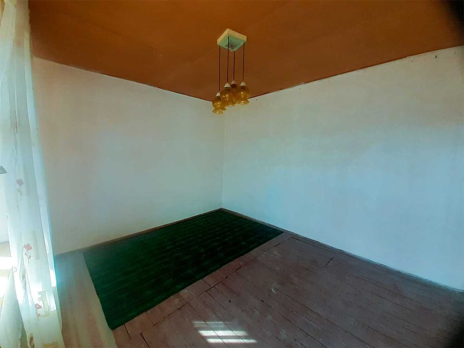 Rishton Tumani Avazboy qishlog'ida 16 sotx Hovli uy sotiladi