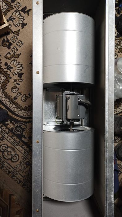 Продам Фанкойлы Carrier