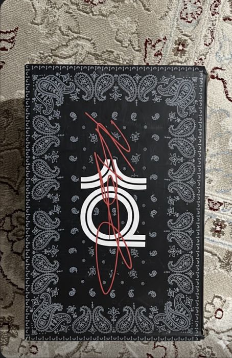 Баскетбольные кроссовки Nike KD 15