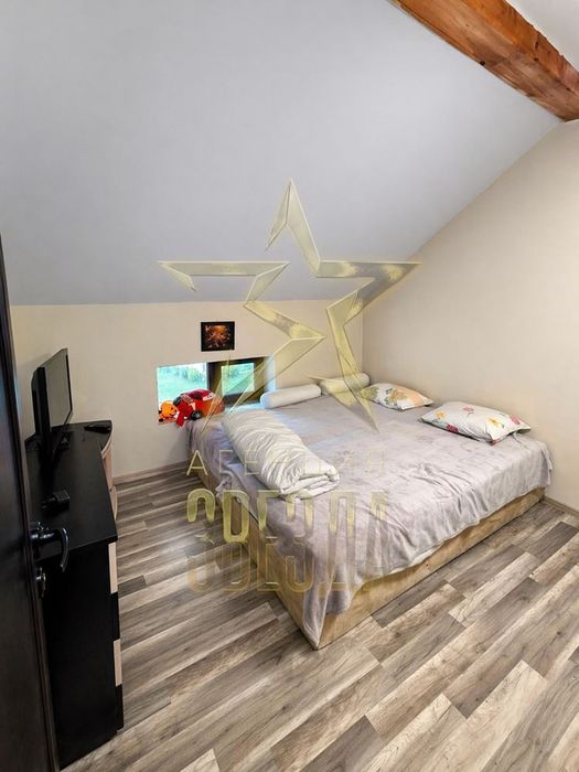 Къща / вила за продажба – м. Равнища над Дедево