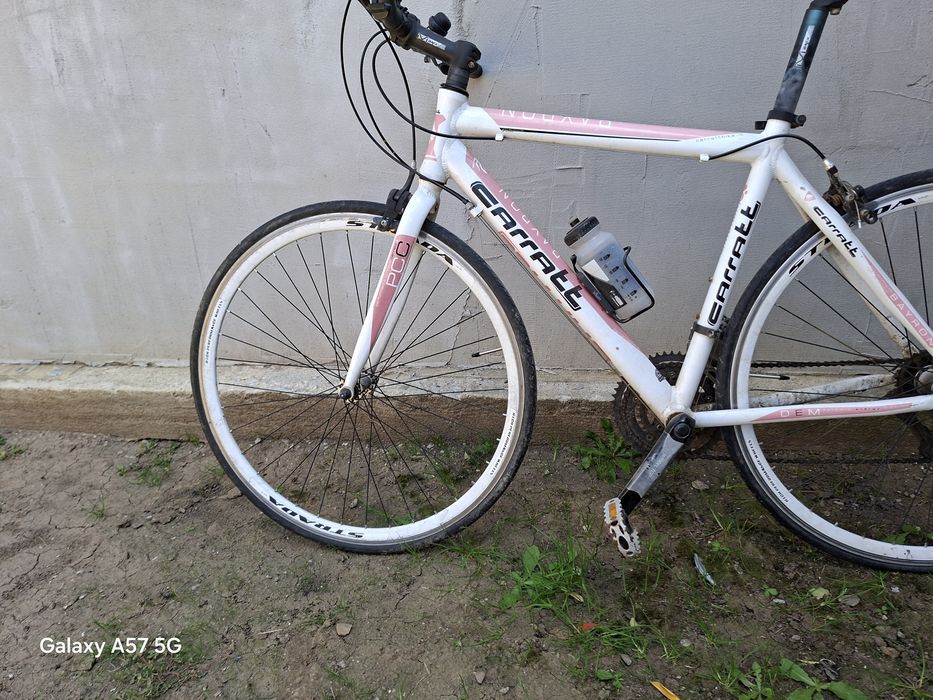 Vand biciclete semi cursiere