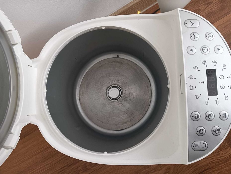 Multicooker Philips Seria 3000 - 5L