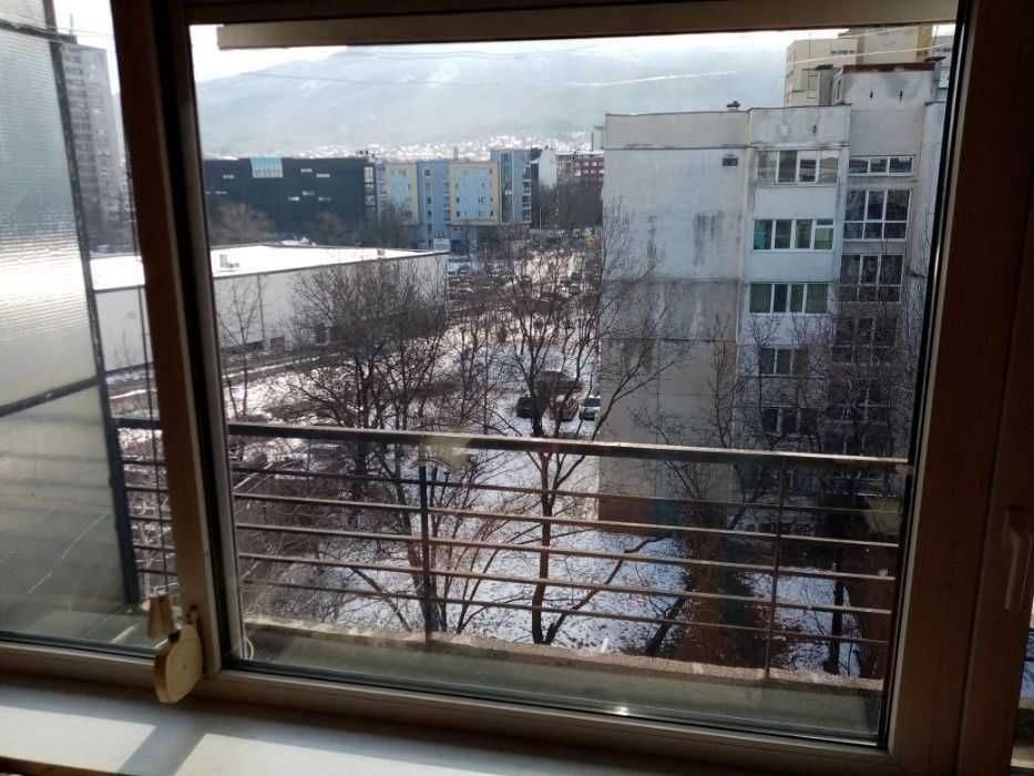 Продава се Двустаен апартамент в София, Бъкстон - 67 кв.м за 2386 €/кв.м - Снимка #12