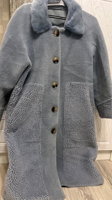 Пальто жаксы куйде 5000 тг