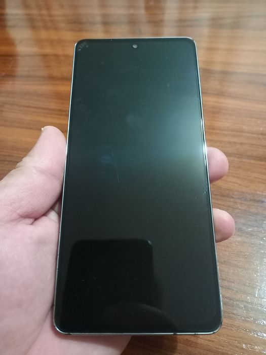 Samsung A73 5G 6/128 сотилади