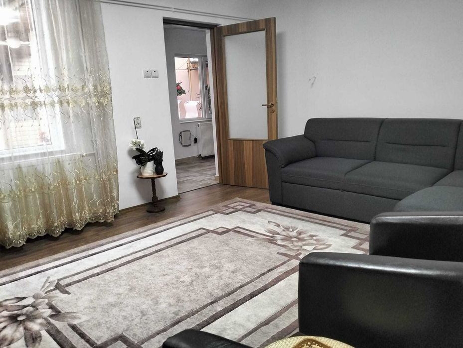 Casa Colentina la 2 minute de autostrada A3