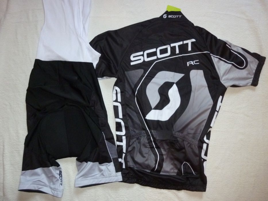 Echipament ciclism Scott negru rosu galben NOU set pantaloni tricou