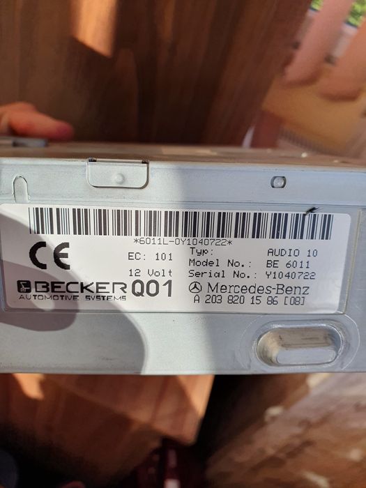 Casetofon OEM Mercedes W203