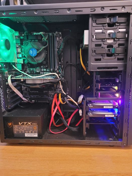 Unitate PC,i5 4670K,16 Gb DDR3,GT 740,SSD,2xHDD,sursa,Monitor