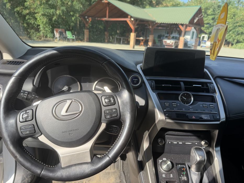 Lexus Nx300h 2020 Nu Fac schimb