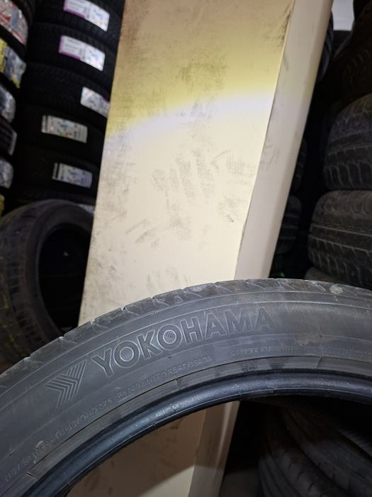 285 40 22 Yokohama AdvanSport dot 23