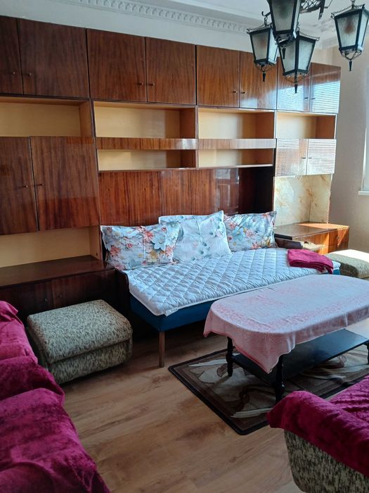 Дава се под наем Двустаен апартамент в Варна, ВИНС - 52 кв.м за 382.5 € - Снимка #4