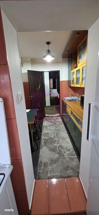 Apartament cu 2 camere de vânzare în Câmpina, zonă Central