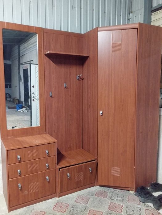 Прихожий шкаф ...