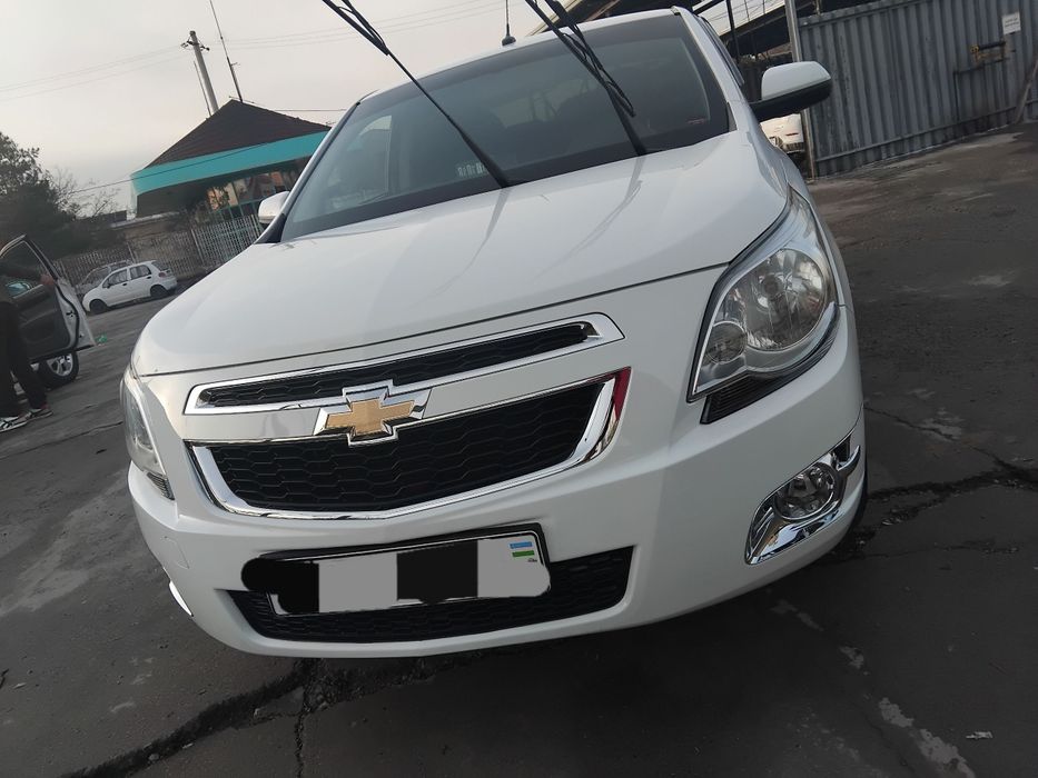 Кобилт 2022 Автомат 10500 $