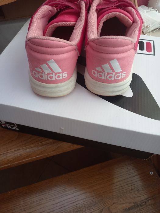 Adidași fetițe 36.5