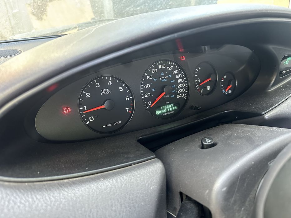 Chrysler stratus 2.5 цял за части работещ цената се коментира