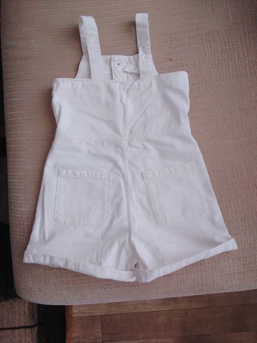 Джинсовый  комбинезон для девочки