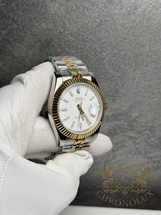 Часовник Rolex Datejust сребърно и златно