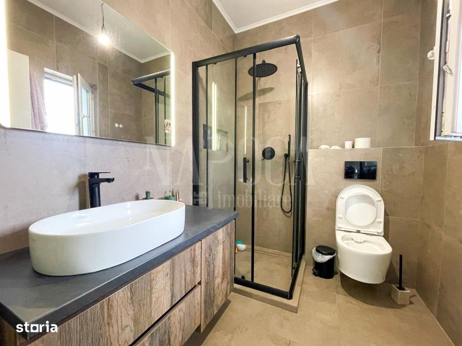 Casa 4 camere de vanzare in Floresti