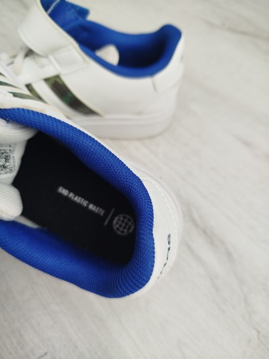 Маратонки Адидас