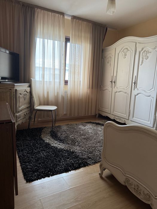 Apartment 2 camere de inchiriat