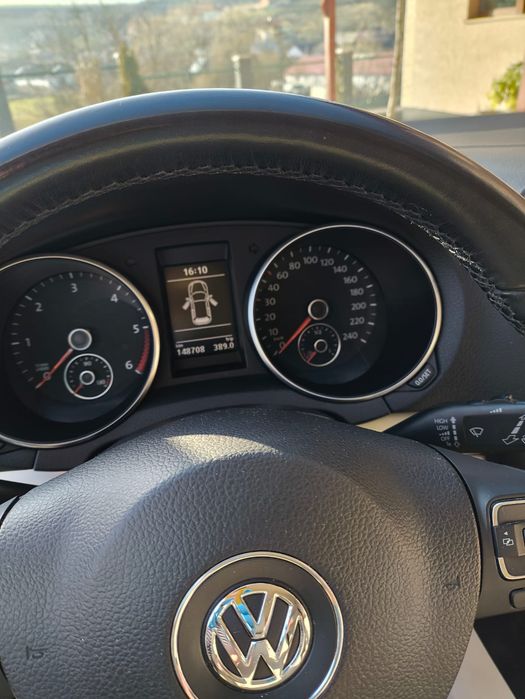 Vand vw Golf 6. 1.6tdi  105cp 148000km