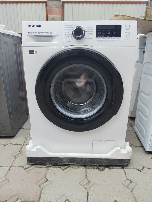 Продам стиральную машину