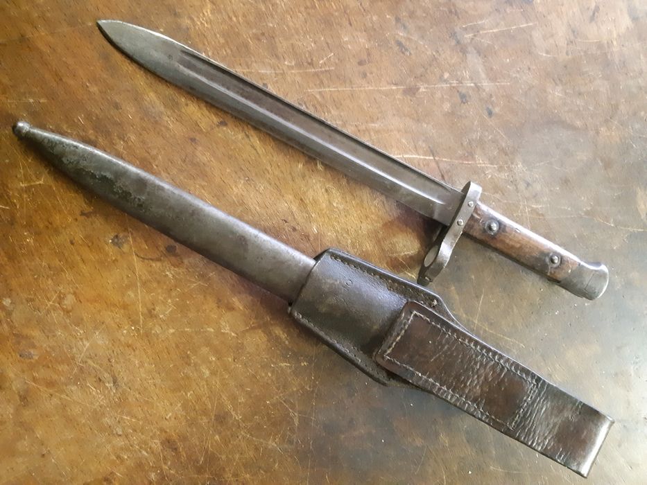 Продавам щик за М95