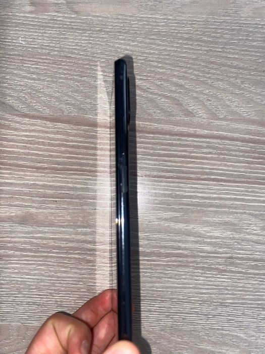 Продаётся телефон Xiaomi Mi 11 Lite
