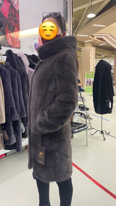 Продаю норковую шубу