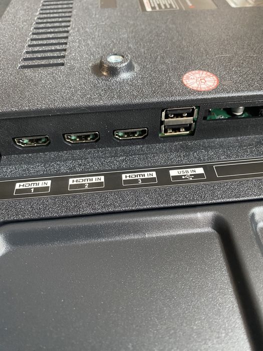 Новый телевизор на андроиде,YouTube, Wi-Fi ! Доставка!