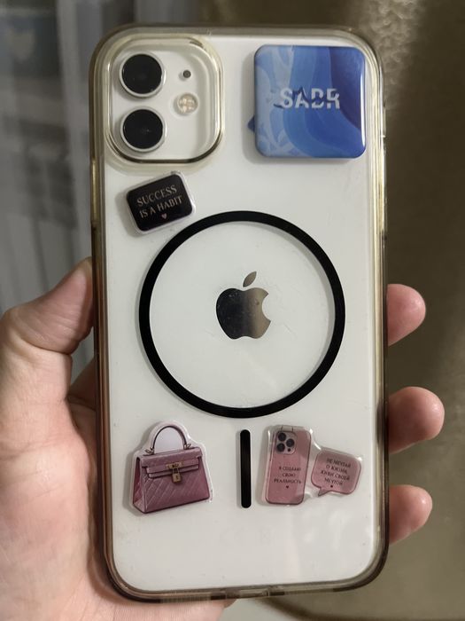 iPhone 11 64гб в хорошем состоянии