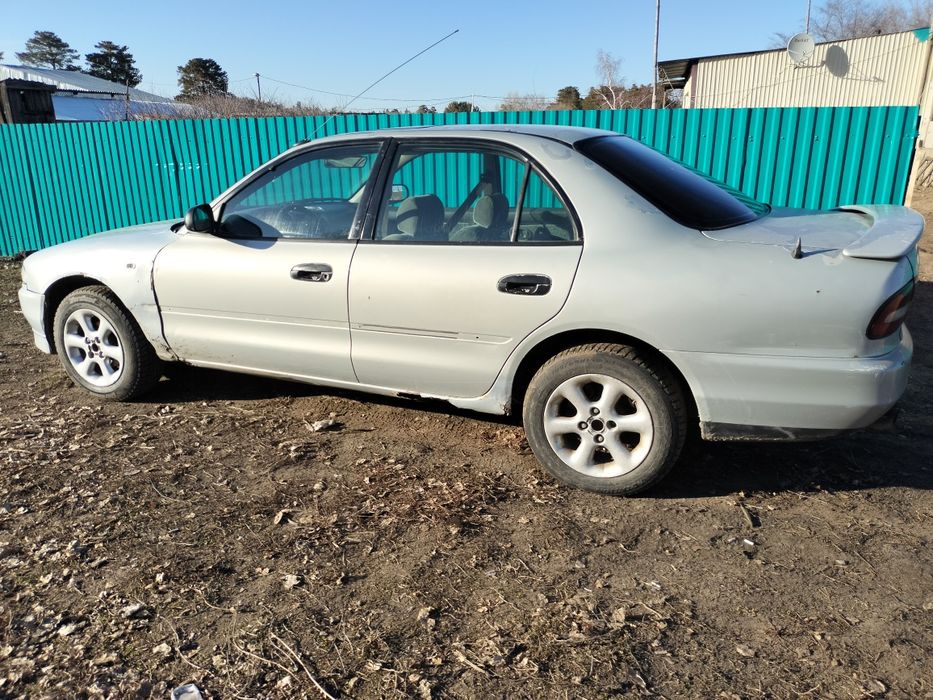 Митсубиси галант