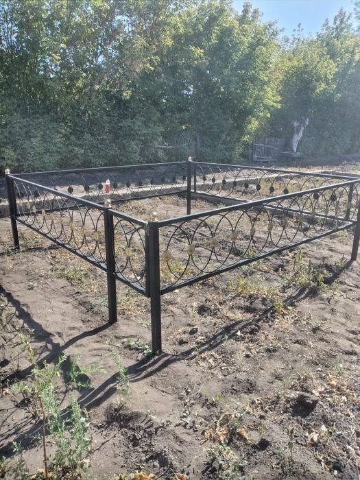 Ритуальные ограды и кресты