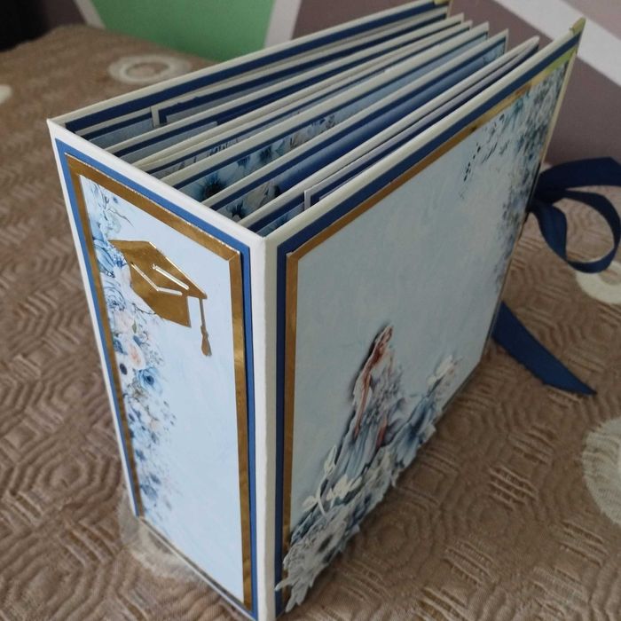 Албум за снимки за абитуриентка