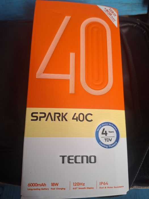 Tecno spark 40c память 128 гб