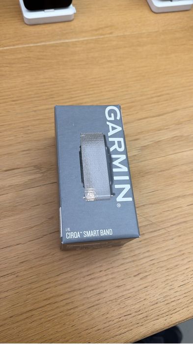 Garmin cirqa smartband
