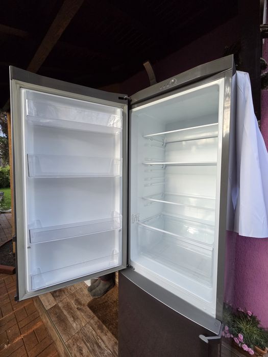 Хладилник Самсунг