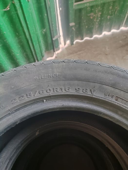 Продам летние шины