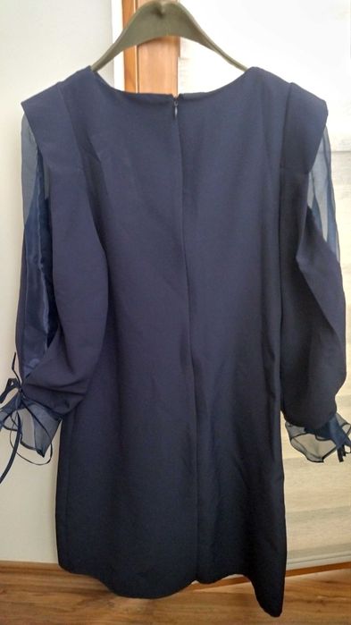 Рокля на LEVANTE подходяща за предстоящите празници