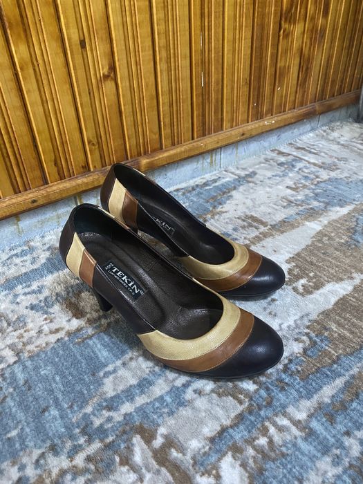 Токчета - кожени, 39 номер.