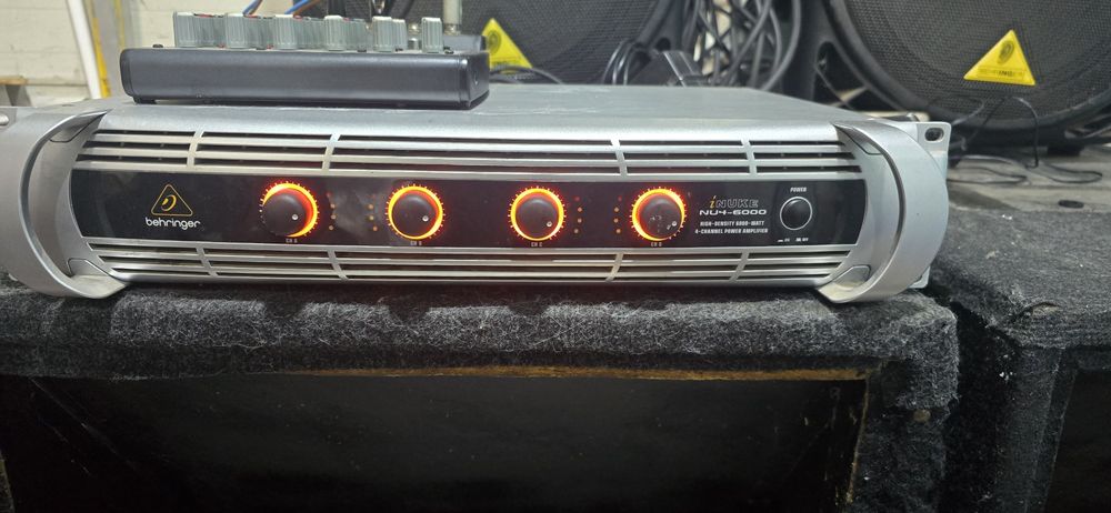 Vând sistem audio complet